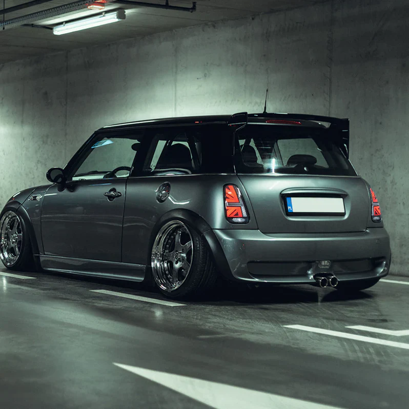 VLAND LED Taillights For 2001-2006 Mini Cooper R50 R52 R53 - Image 9